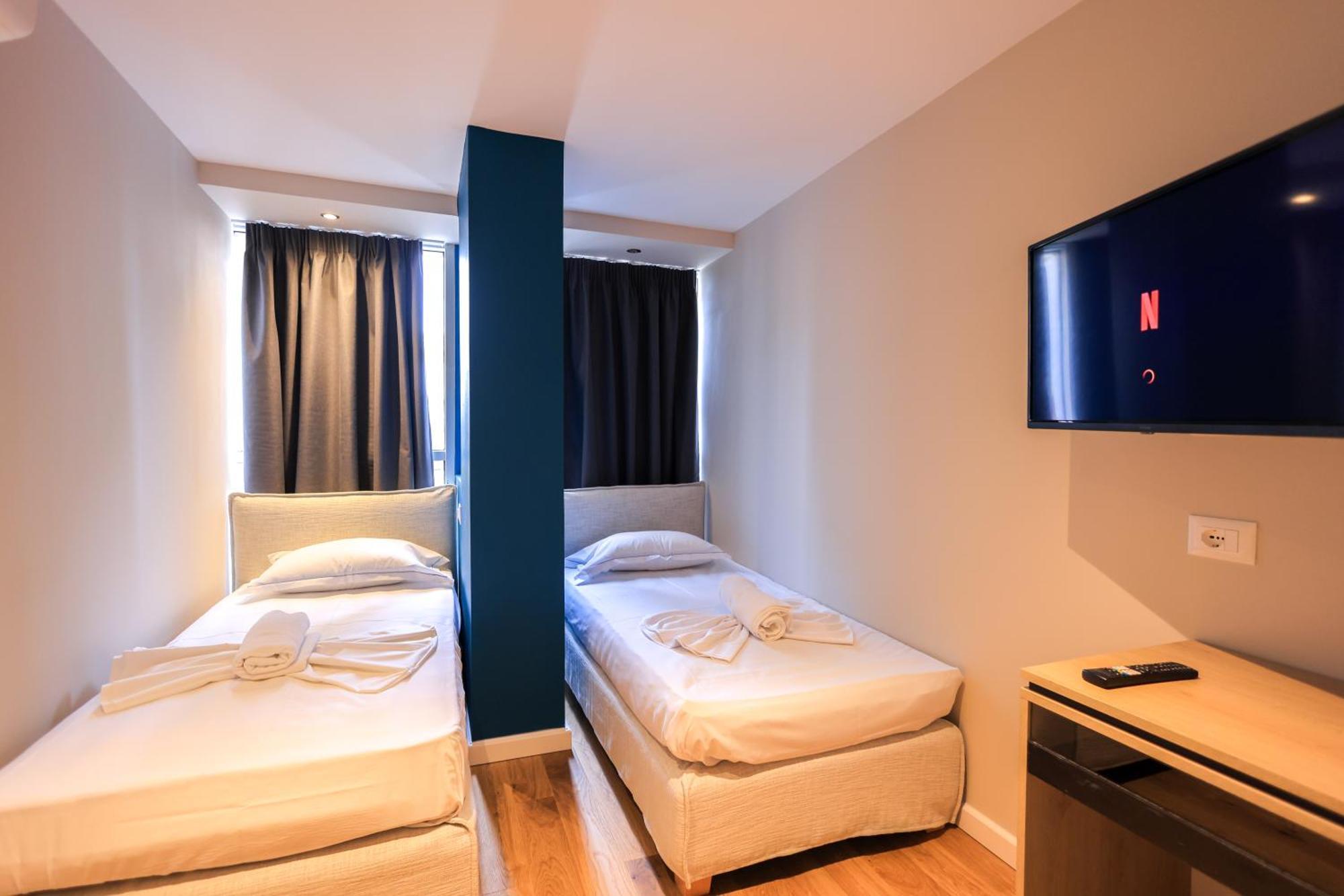 דורס Grandstay Studios מראה חיצוני תמונה