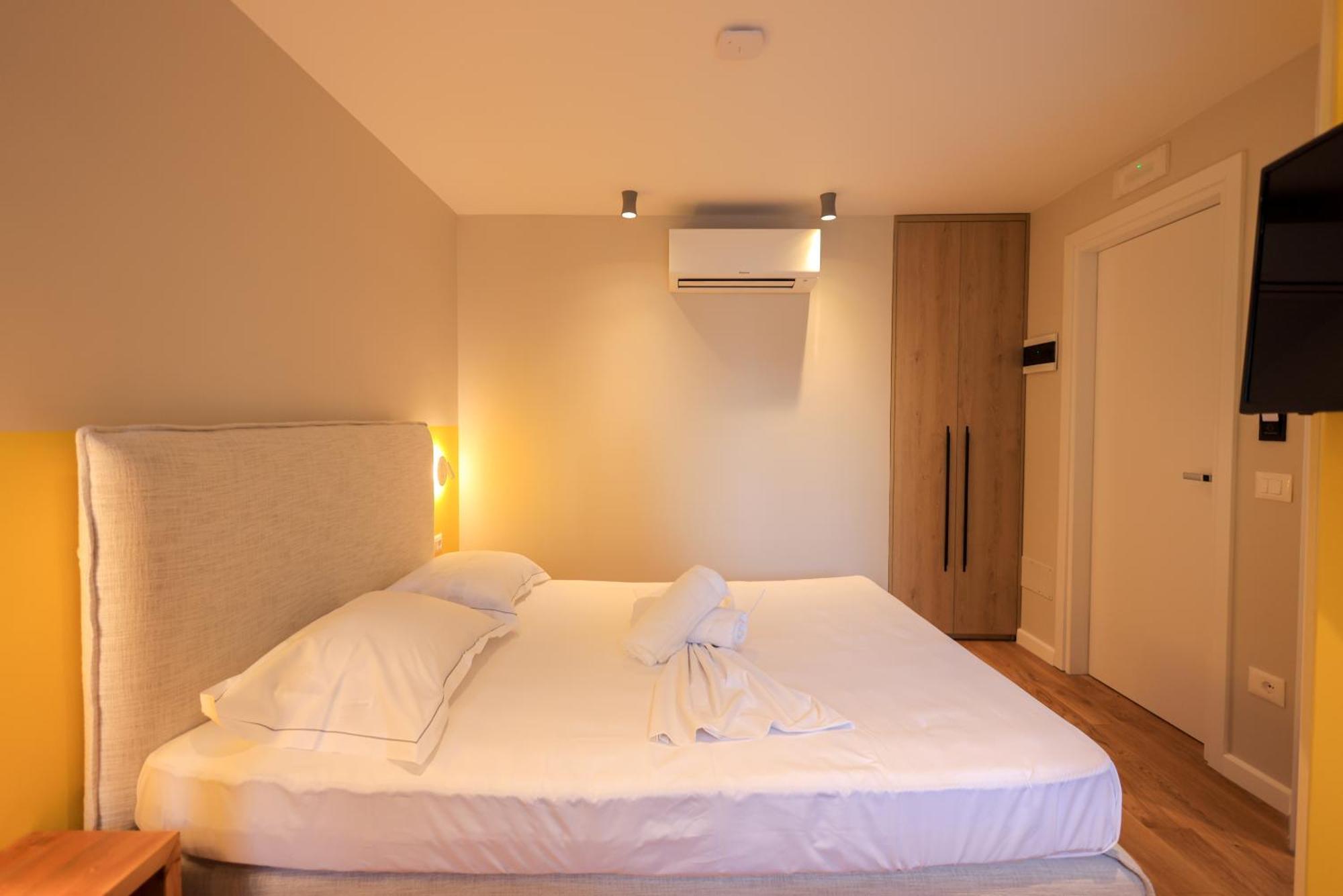דורס Grandstay Studios מראה חיצוני תמונה